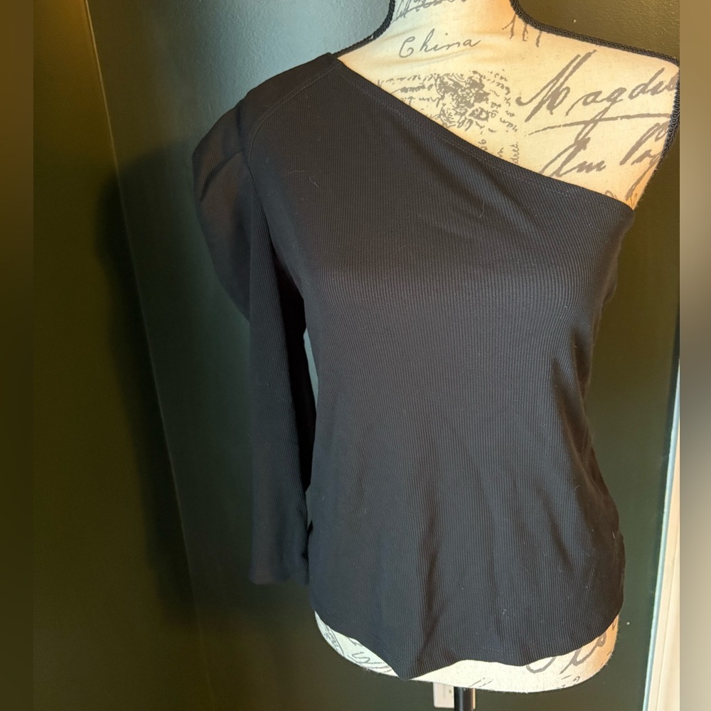 Who What Wear black asymmetrical puff sleeve top